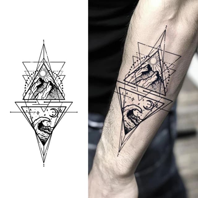 Mountain and wave in triangles — view 1