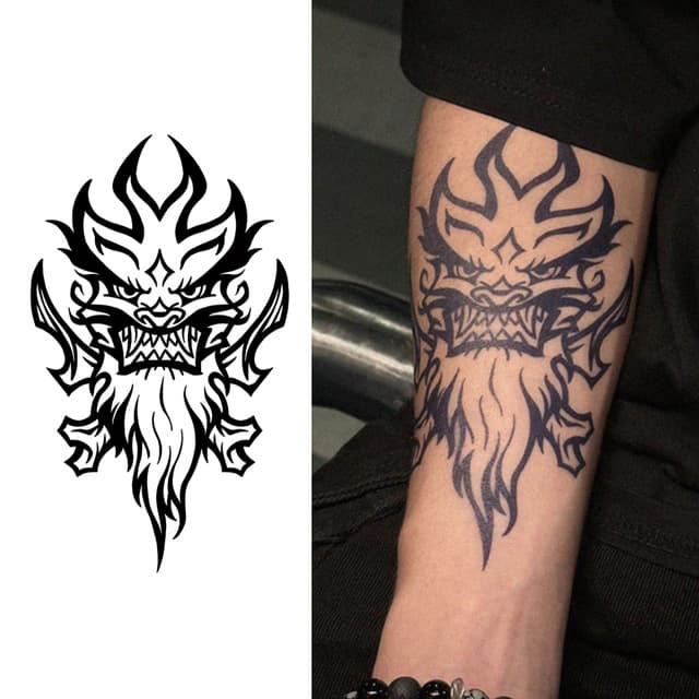 Tribal dragon head — view 1