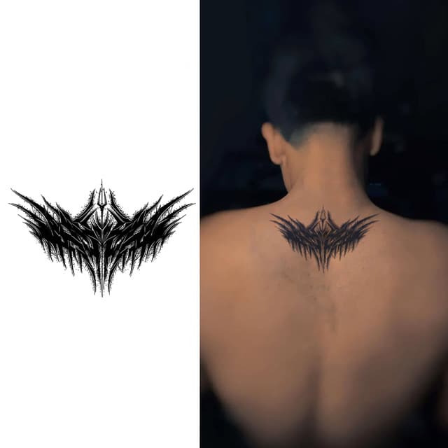 Dark wing crest — view 1
