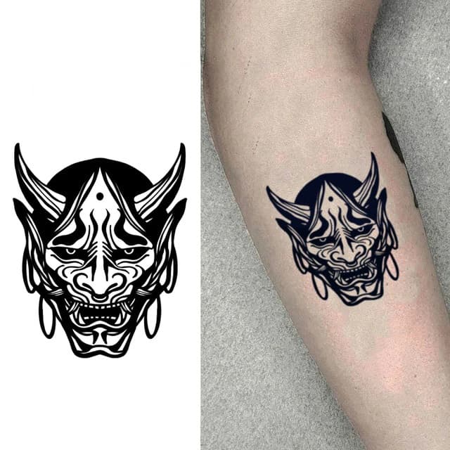 Hannya mask — view 1