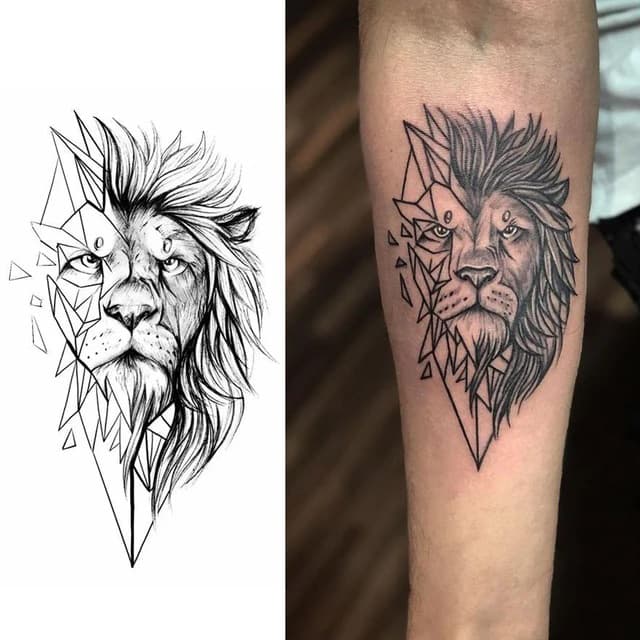 Geometric lion king — view 1