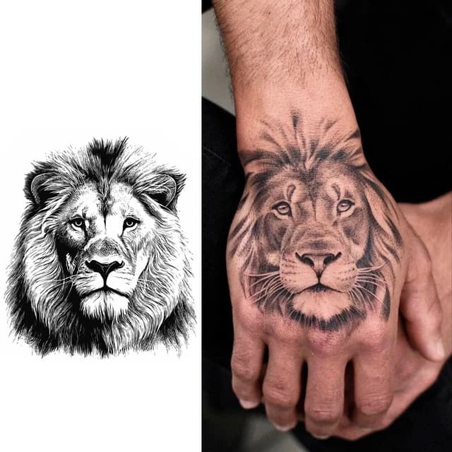 Realistic lion portrait — view 1